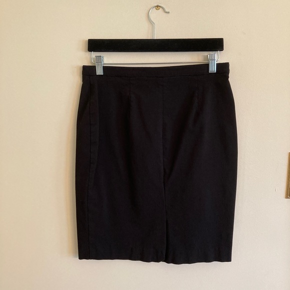 White House | Black Market Skirt - Picture 2 of 6